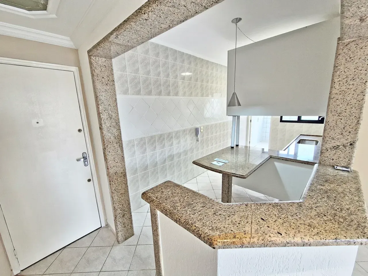Imagem Apartamento com 2 Quartos à Venda, 73 m² em Mirim - Praia Grande