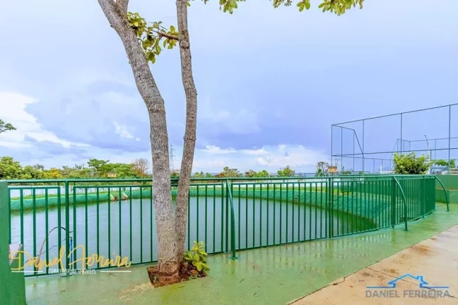 Imagem Terreno plano com 600 m² à venda no condomínio Parque do Mirante