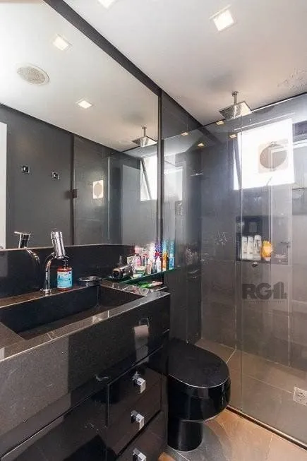 Imagem Apartamento à venda localizado na Rua Jari, no bairro Passo D'areia em Porto Alegre