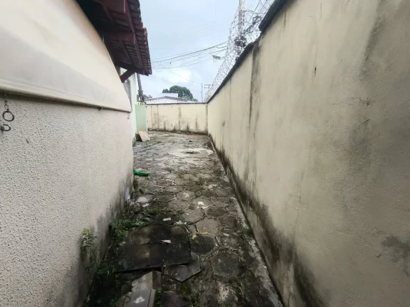 Imagem Sobrado 4/4 Sendo 2 Suites No Conjunto Anhanguera De Esquina