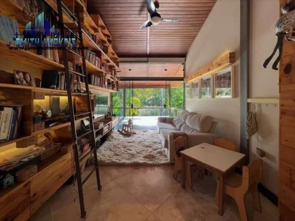 Imagem Casa LINDA TÉRREA! Impecável. Elementos rústicos! 3 suítes. Terreno 2.500m²