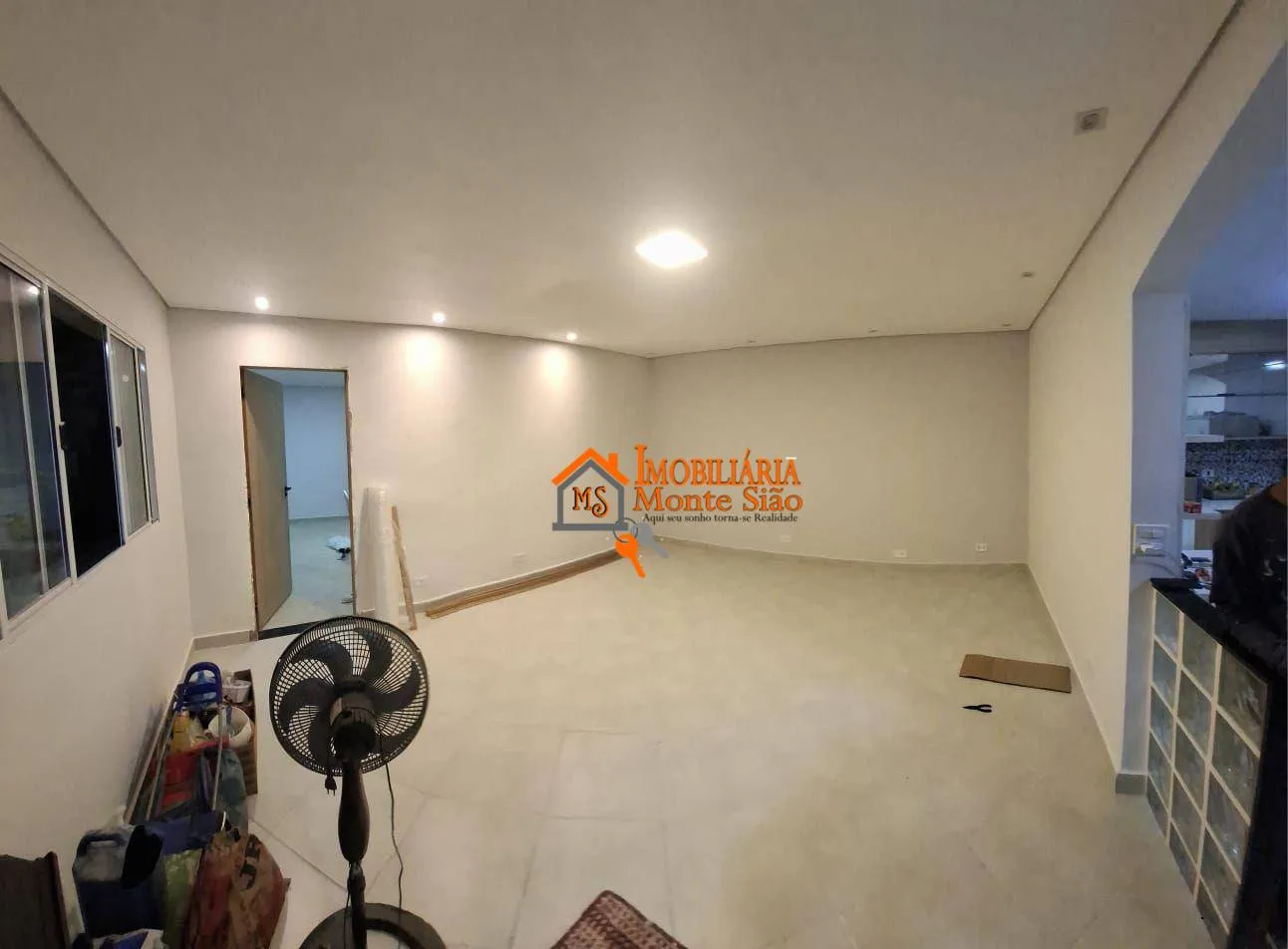 Imagem Casa com 2 dormitórios para alugar, 250 m² por R$ 3.000,00/mês - Parque Mikail - Guarulhos/SP