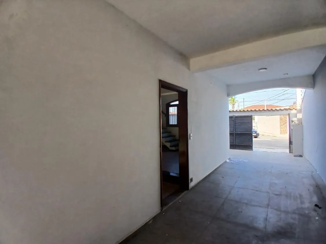 Imagem CASA COM PISCINA PARA VENDA E LOCAÇÃO NO MOSTEIRO EM ITANHAÉM LADO PRAIA ACEITA FINANCIAMENTO BANCARIO