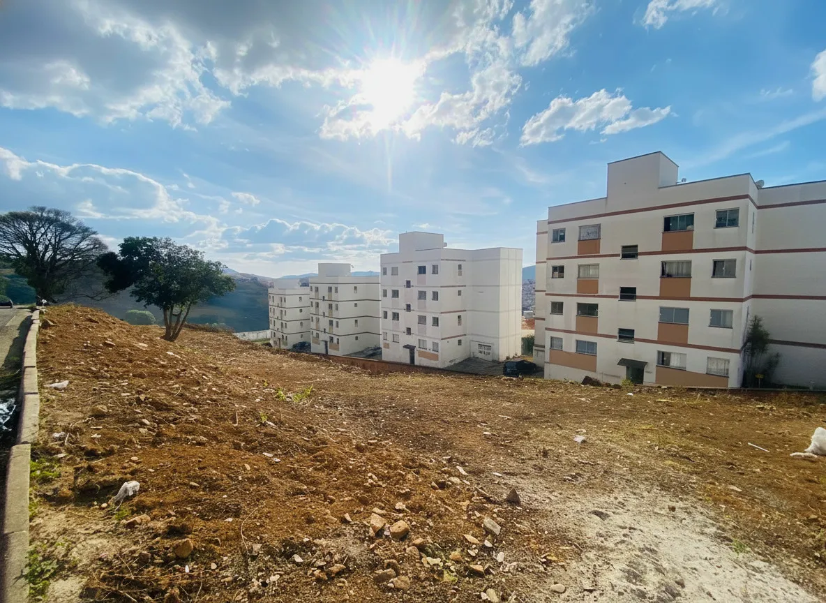 Imagem Terreno à venda em São José, Poços de Caldas