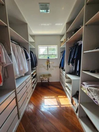 Imagem Casa em Condomínio para Venda em Teresópolis / RJ no bairro Tijuca