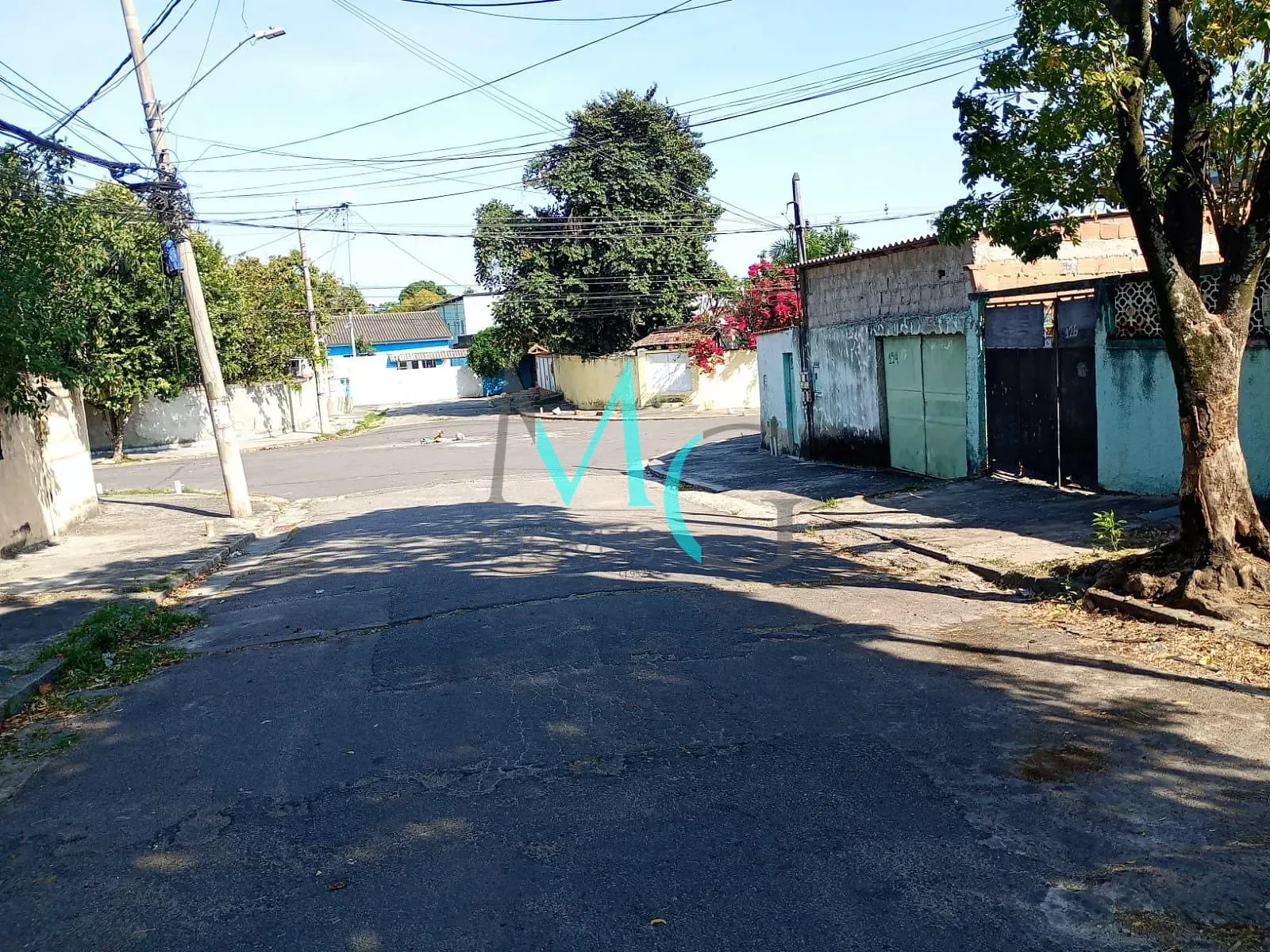 Imagem Casas à venda - 1 sobrado + 4 casas - em Campo Grande, Rio de Janeiro, RJ