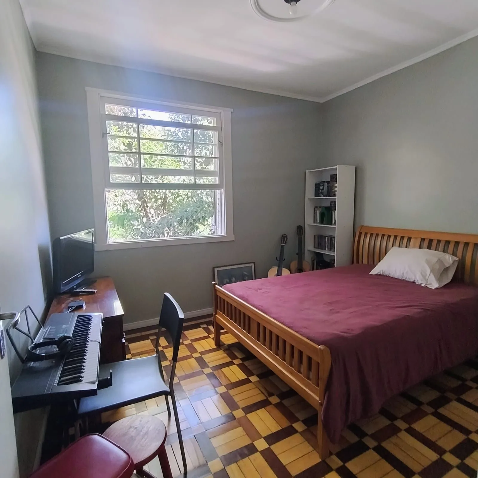 Imagem Apartamento Amplo e Reformado em Frente a Faculdade de Medicina (UFRGS)