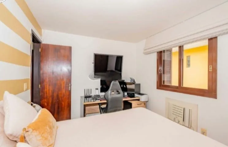 Imagem Casa em condomínio 3 dormitórios