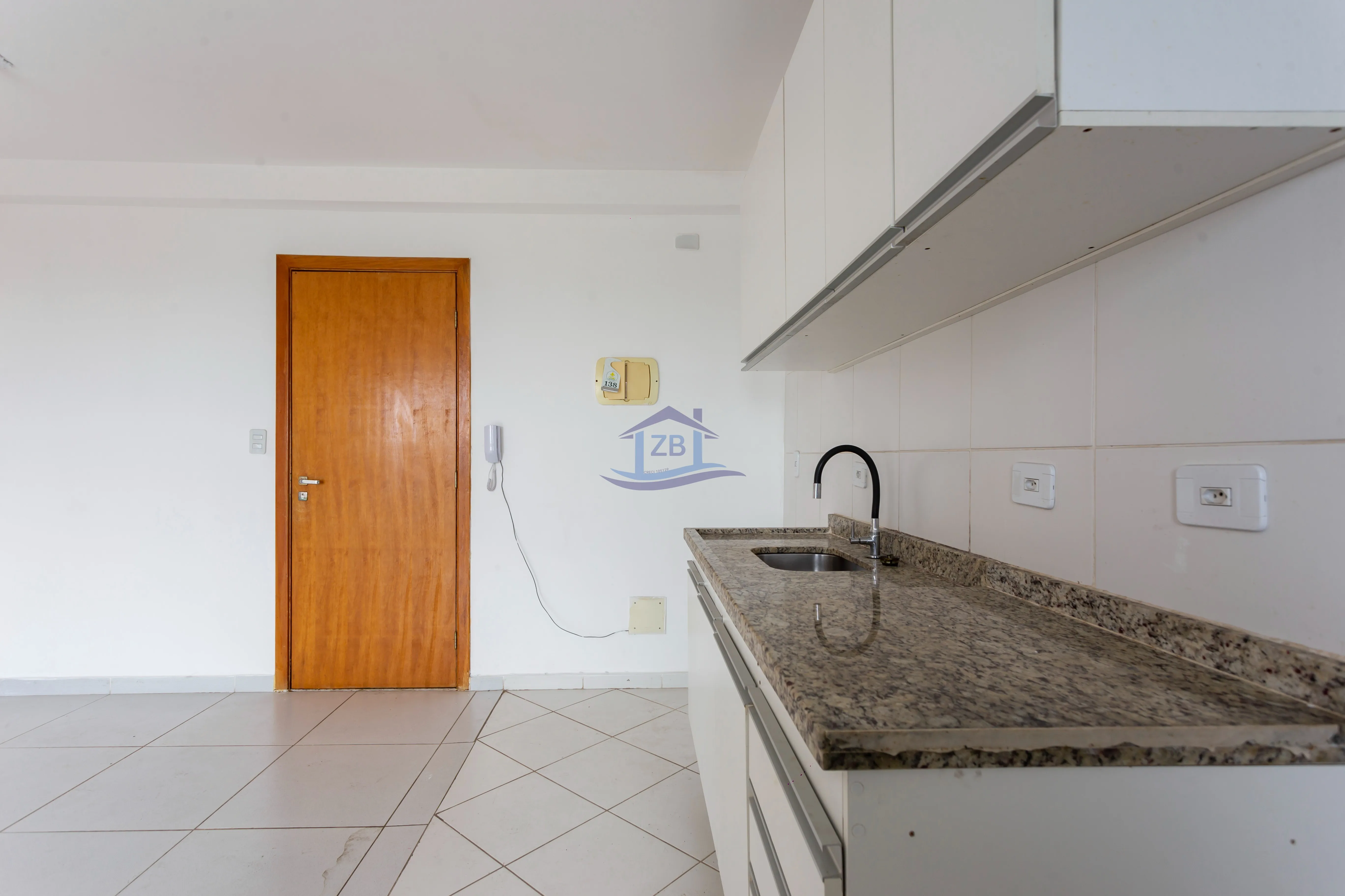 Imagem Apartamento na Granja Viana 2 quartos 1 suíte e 2 vagas.