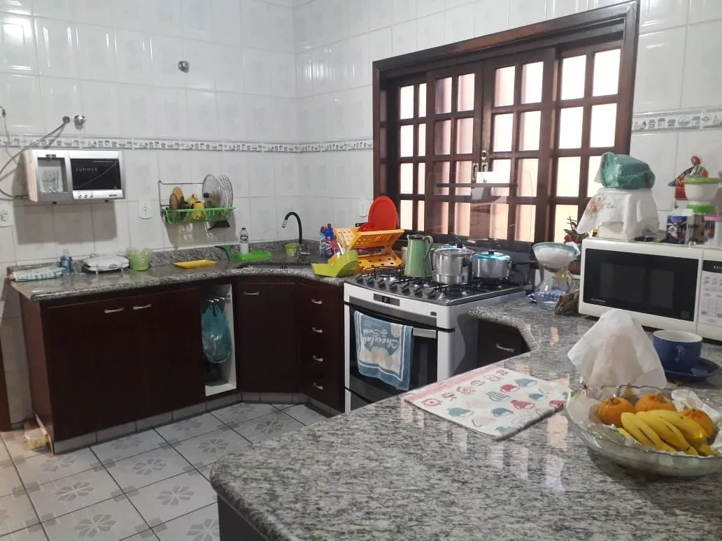 Imagem Casa à venda 3 Quartos, 3 Vagas, 284M², Pedregulho, Guaratinguetá - SP