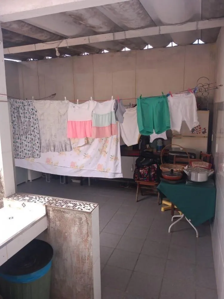 Imagem VENDO OU TROCO CASA NO BAIRRO JARDIM ELIANA - SP