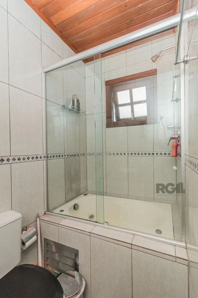 Imagem Casa 207m² - 3 dormitórios, 3 vagas no bairro Vila Nova