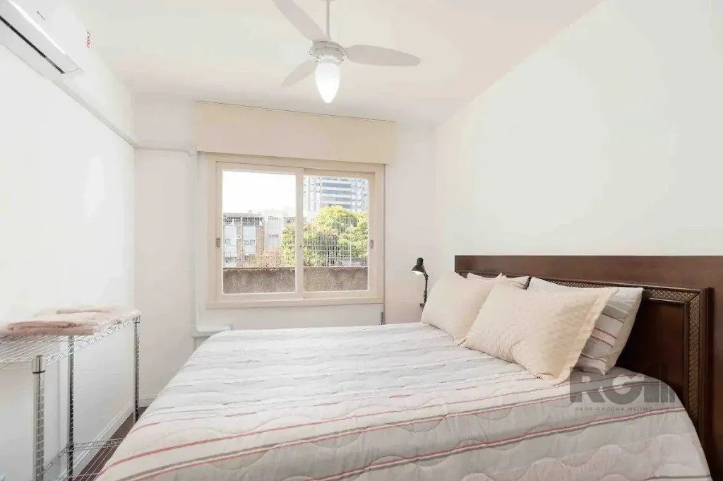 Imagem Apartamento de 2 dormitórios, no bairro menino deus