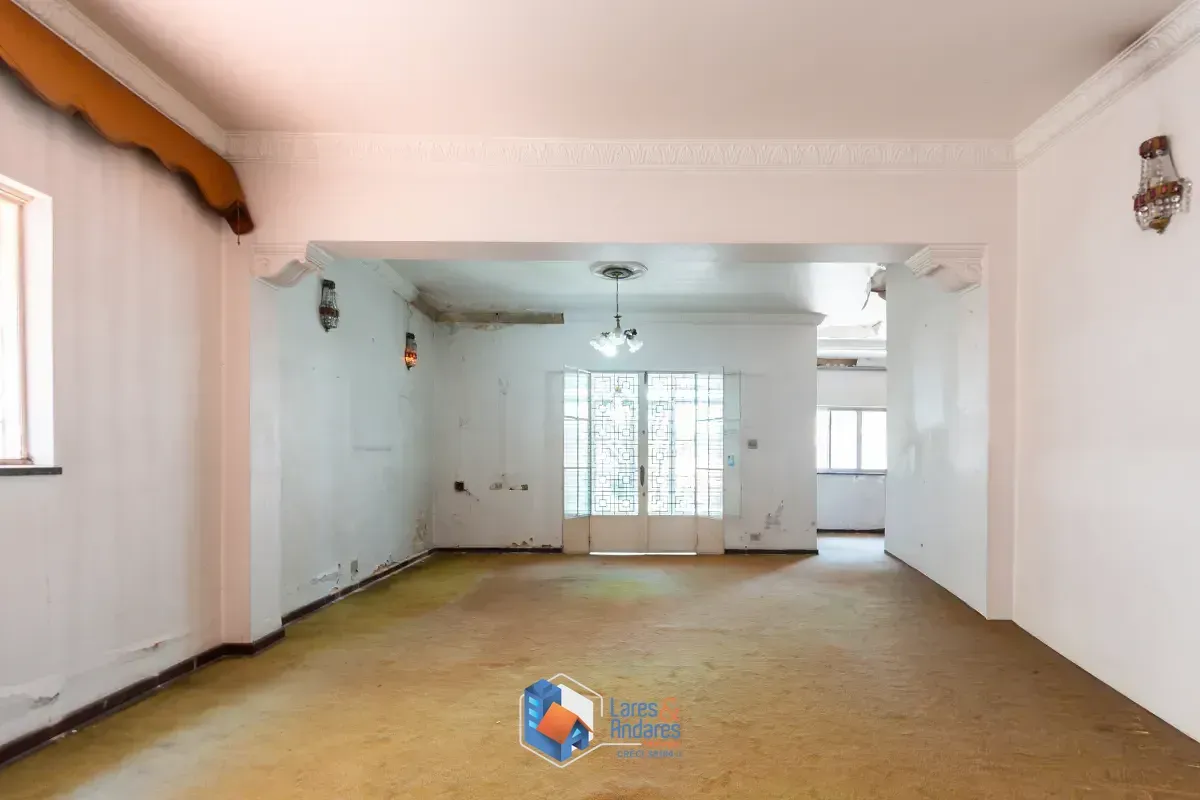 Imagem Casa para venda em Aclimação com 4 quartos, 334m²