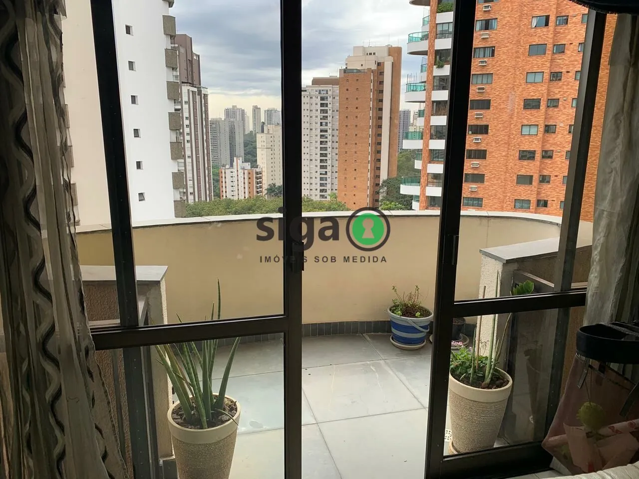 Imagem VENDE na Vila Suzana (Região do Morumbi) Apartamento com 3 quartos e 3 vagas