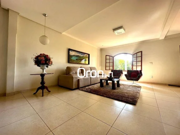 Imagem Sobrado à venda, 626 m² por R$ 2.990.000,00 - Condomínio Parque dos Cisnes - Goiânia/GO