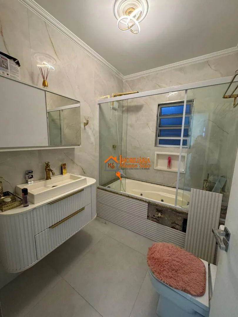 Imagem Sobrado com 5 dormitórios à venda, 431 m² por R$ 850.000,00 - Parque Continental II - Guarulhos/SP
