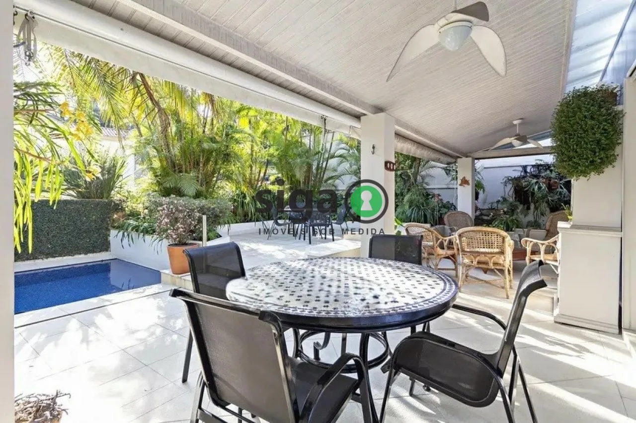Imagem Casa a Venda na Cidade Jardim com 3 quartos