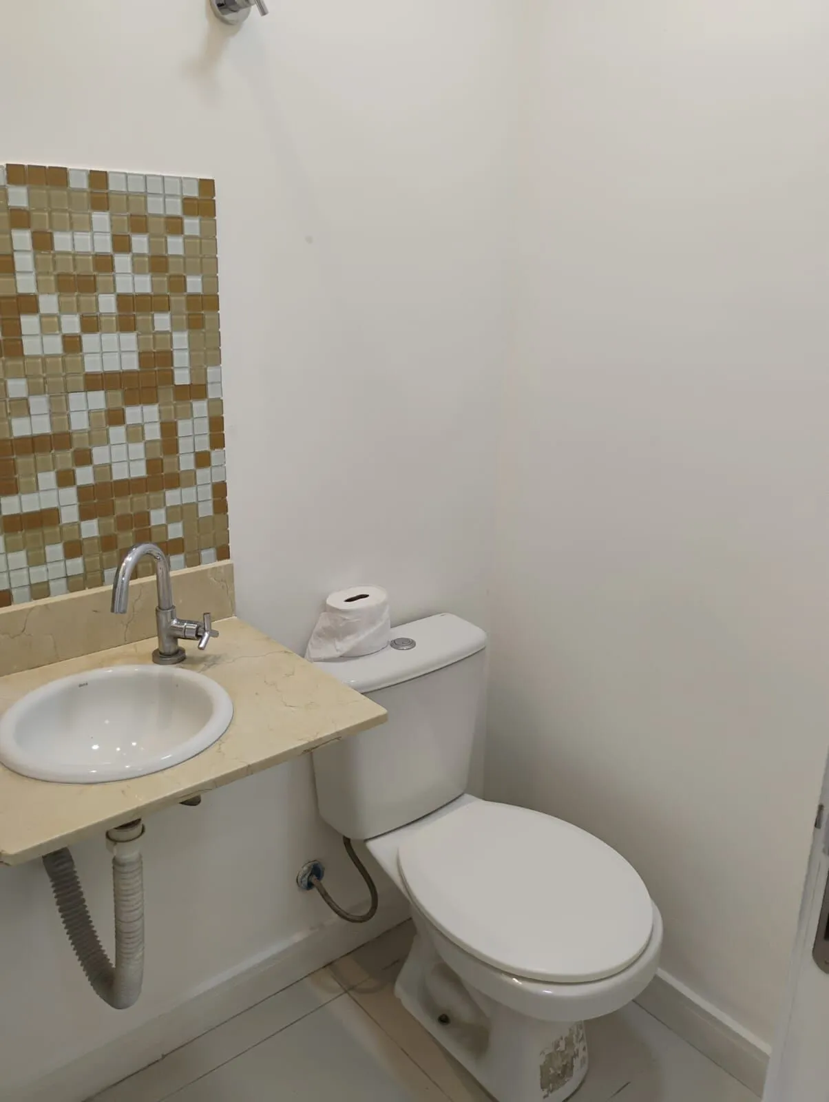 Imagem Sala comercial à venda no bairro Taquara em Rio de Janeiro/RJ