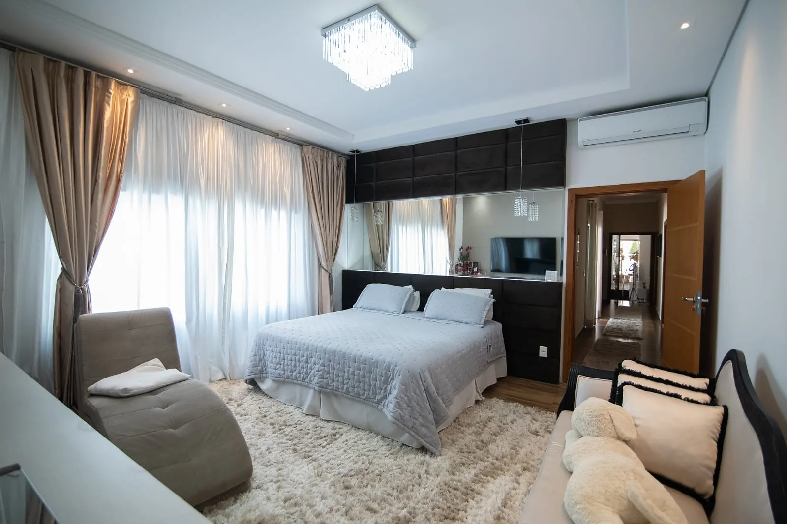 Imagem Casa 5 suítes Condomínio Fazenda Imperial