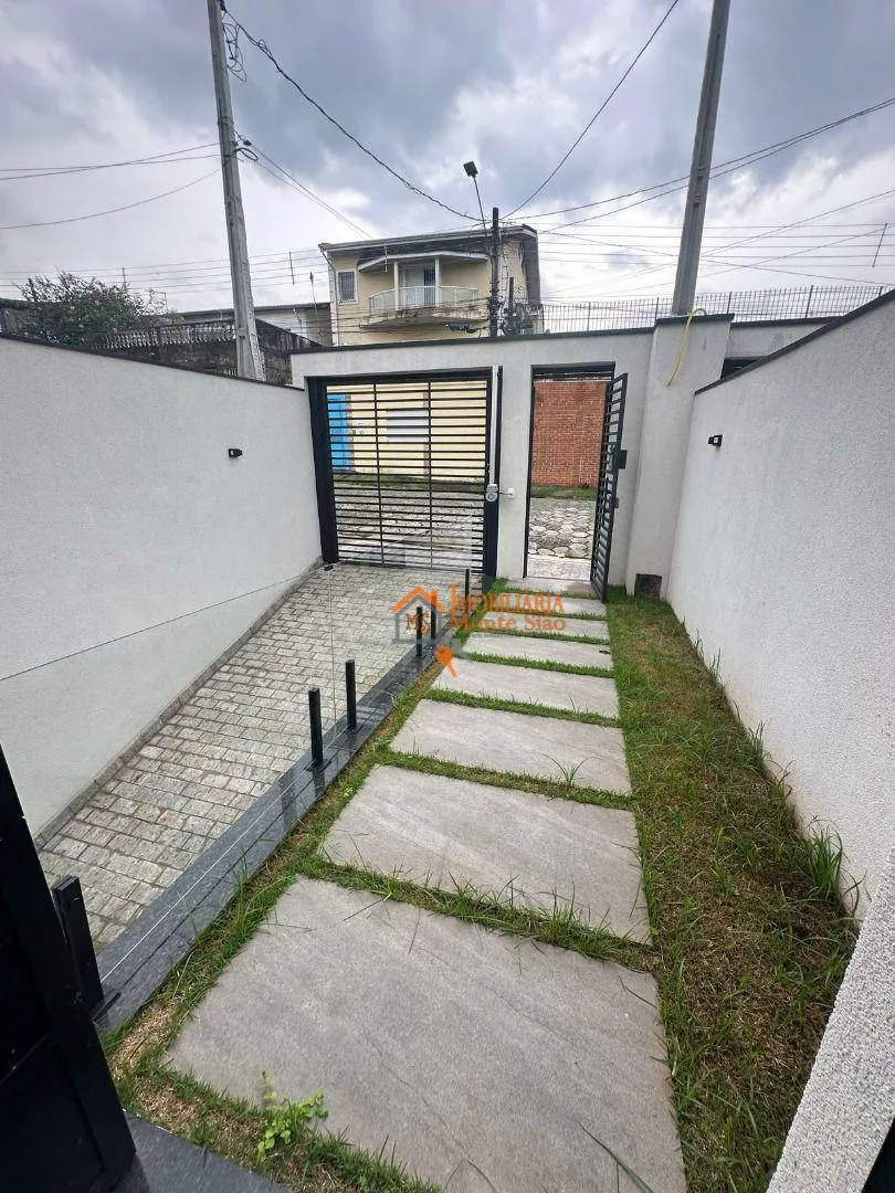 Imagem Sobrado com 3 dormitórios à venda, 158 m² por R$ 830.000,00 - Centro - Arujá/SP
