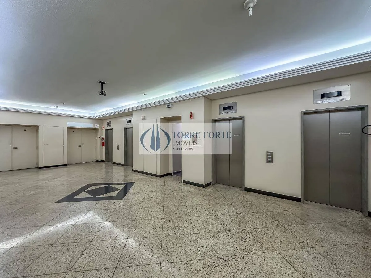 Imagem Excelente conjunto comercial com 285 m², bem localizado no Centro de SP.