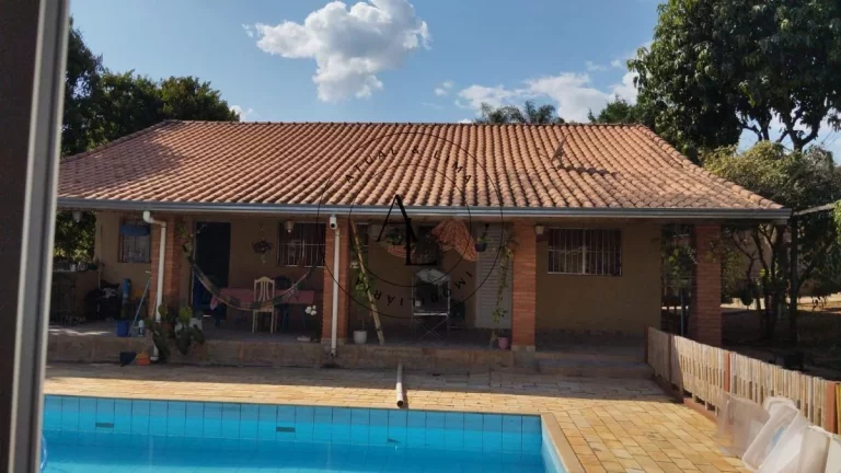 Imagem Chácara de 1.000m2 com Área Gourmet – O Refúgio Perfeito para a Sua Família!