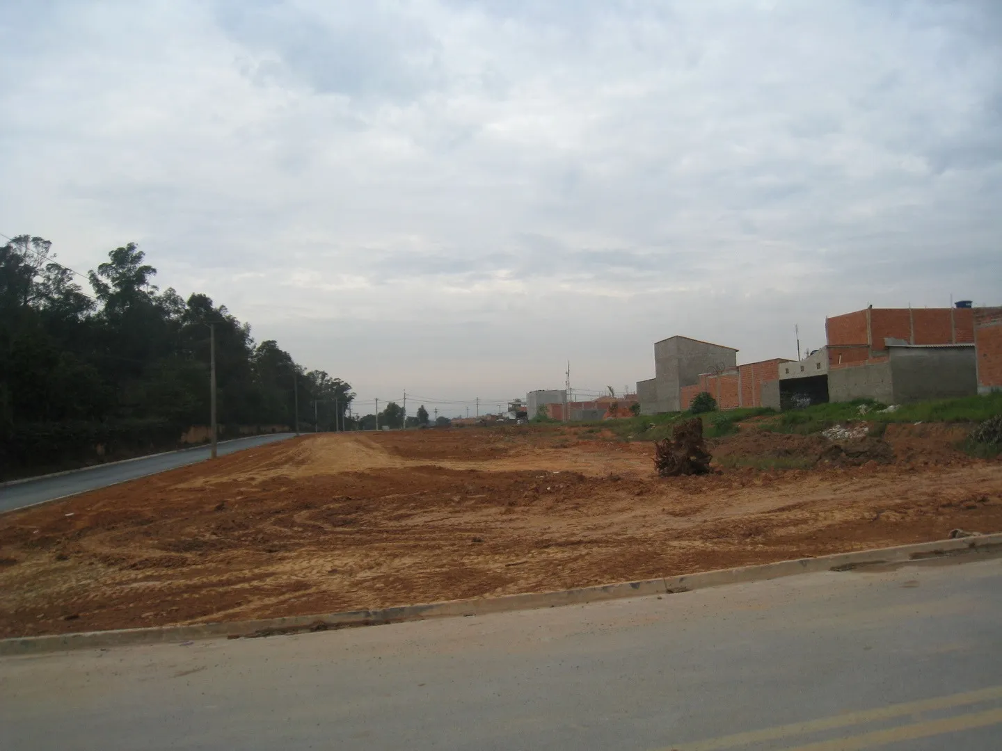 Foto do imóvel Ótimo lote comercial à venda, pronto para construir em ÉDEN, SOROCABA - SP