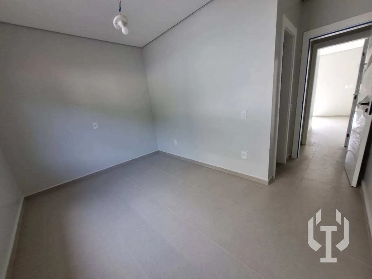 Imagem Casa geminada à venda, no SOBRADO, , com 3 quartos, 157m2