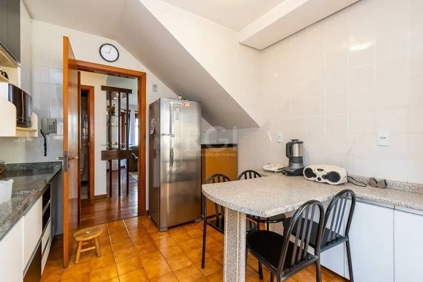 Imagem Casa Em Condomínio 224m², Bairro Tristeza