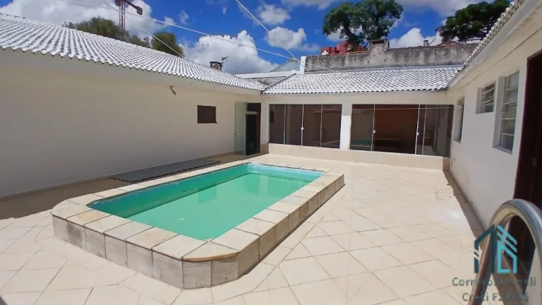 Imagem Casa térrea 04 quartos, edícula, ático, quintal, piscina, no Boa Vista em Curitiba PR