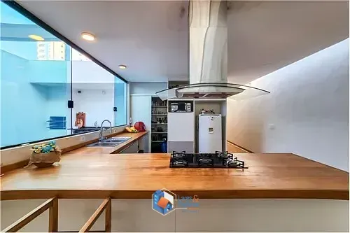 Imagem Casa para venda em Vila Anglo Brasileira com 6 quartos, sendo 1 suíte, 370m²