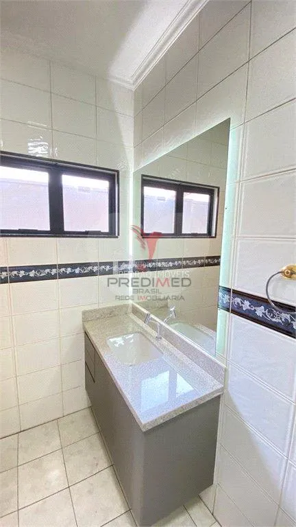 Imagem Casa de 3 quartos, 184m² no bairro Vila Nossa Senhora Aparecida, em Lençóis Paulista