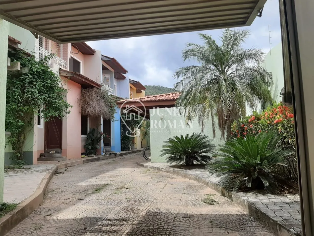 Imagem SOBRADO 2 SUÍTES EM VILLAGE - SANDRA REGINA | BARREIRAS-BA