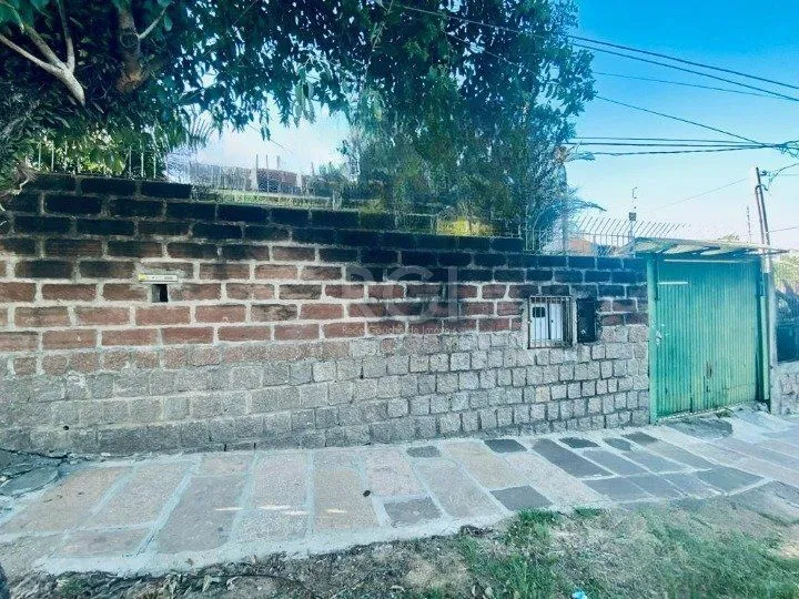 Imagem CASA BAIRRO CAMAQUÃ COM 4 DORMITORIOS