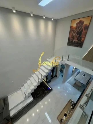 Imagem Sobrado no Sunset com 04 suítes, piscina e placa solar