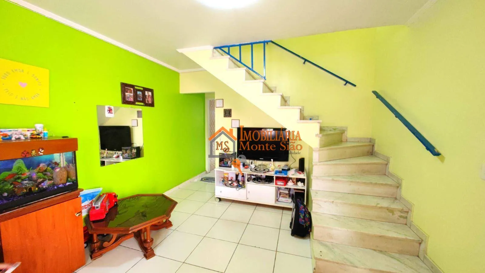 Imagem Sobrado com 2 dormitórios à venda, 116 m² por R$ 550.000,00 - Rosa de França - Guarulhos/SP
