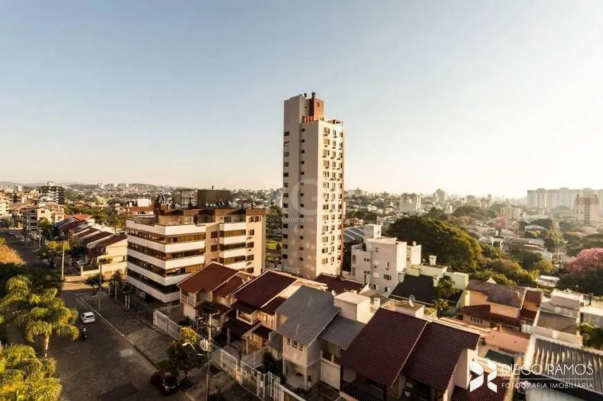 Imagem Cobertura 3 dorms à venda Rua Maestro Salvador Campanella, Jardim Itu - Porto Alegre