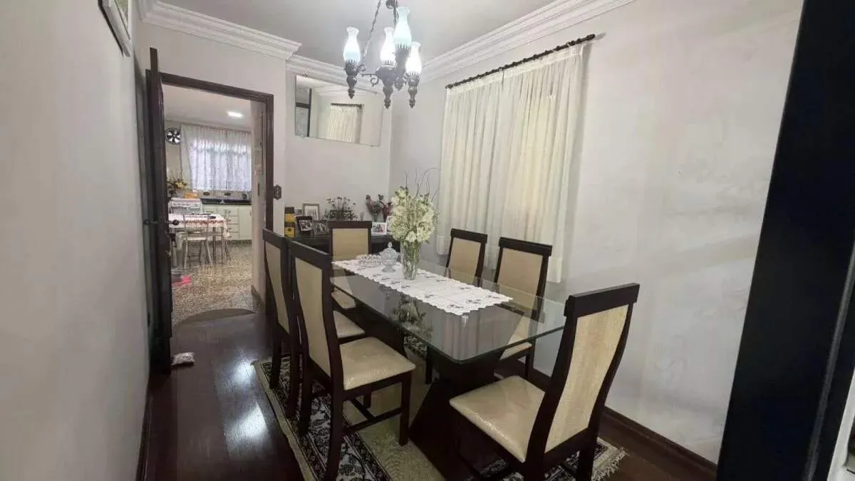 Imagem Casa térrea 3 dormitórios e 4 vagas - Vila Curuçá - Santo André