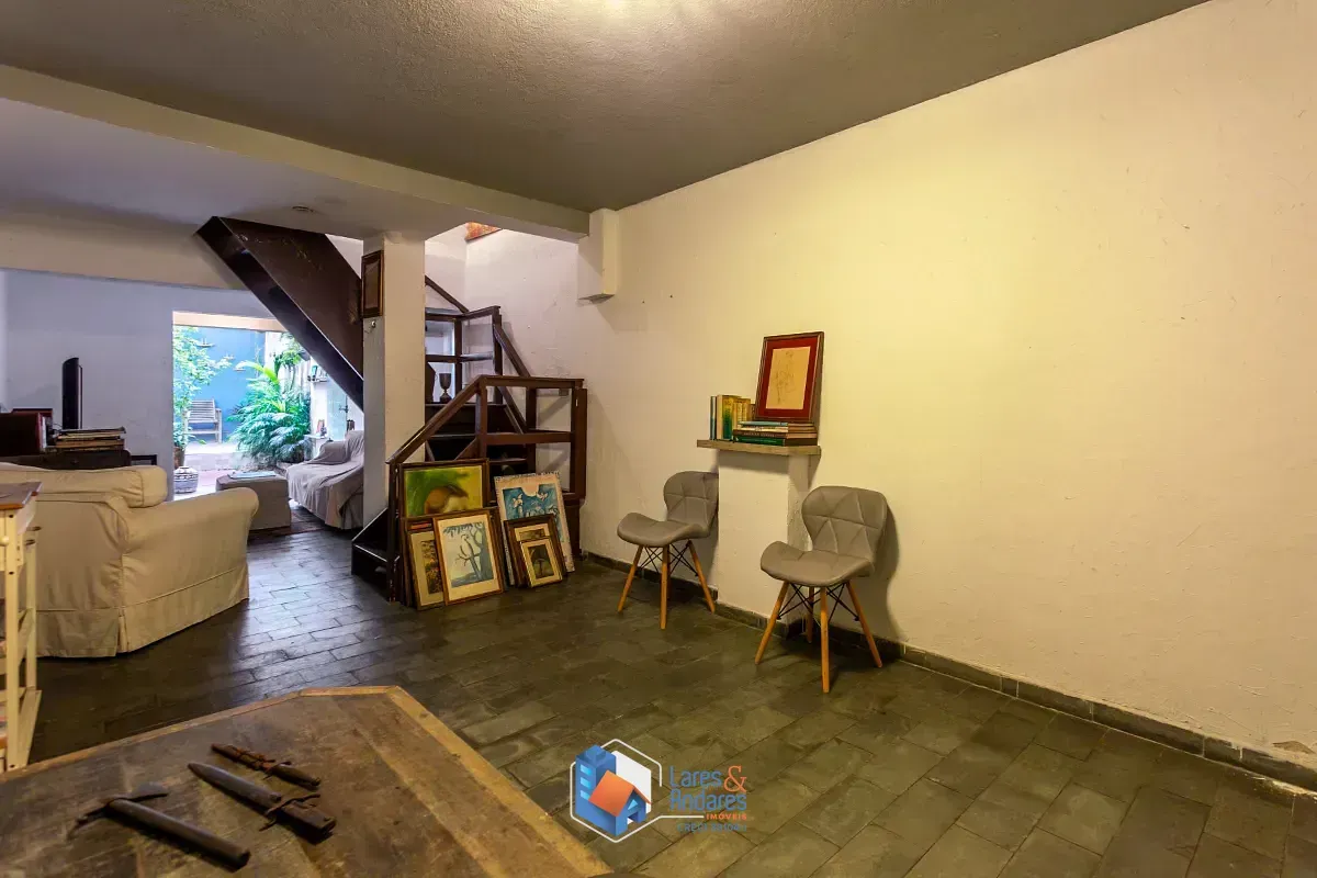 Imagem Casa para venda em Parque Colonial com 2 quartos, 107m²
