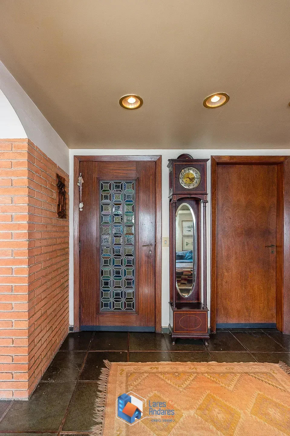 Imagem Apartamento para venda em Moema com 3 quartos, sendo 1 suíte, 210m²