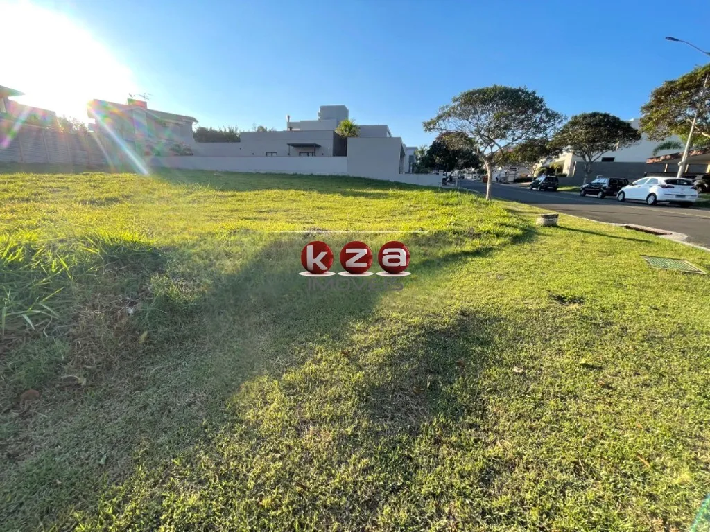 Imagem Terreno em Condomínio de Luxo em Valinhos-SP, Jardim Paiquerê: 500m² de Pura Sofisticação!