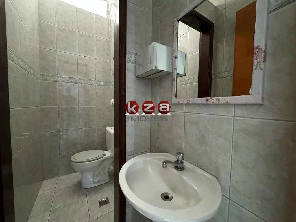 Imagem Sala Comercial para Locação na Vila Negrello, Centro, Valinhos-SP: 1 Sala, 1 Banheiro, 45m²!