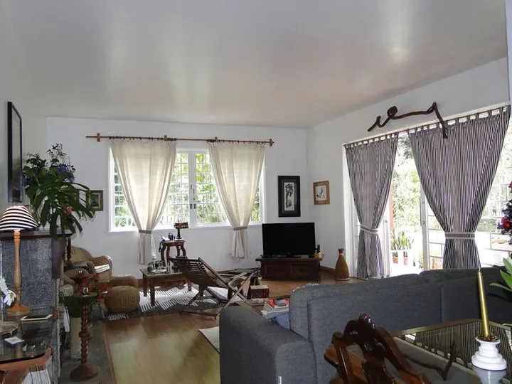 Imagem Casa com 4 Quartos à Venda, 3 m² em Várzea&nbsp; - Teresópolis