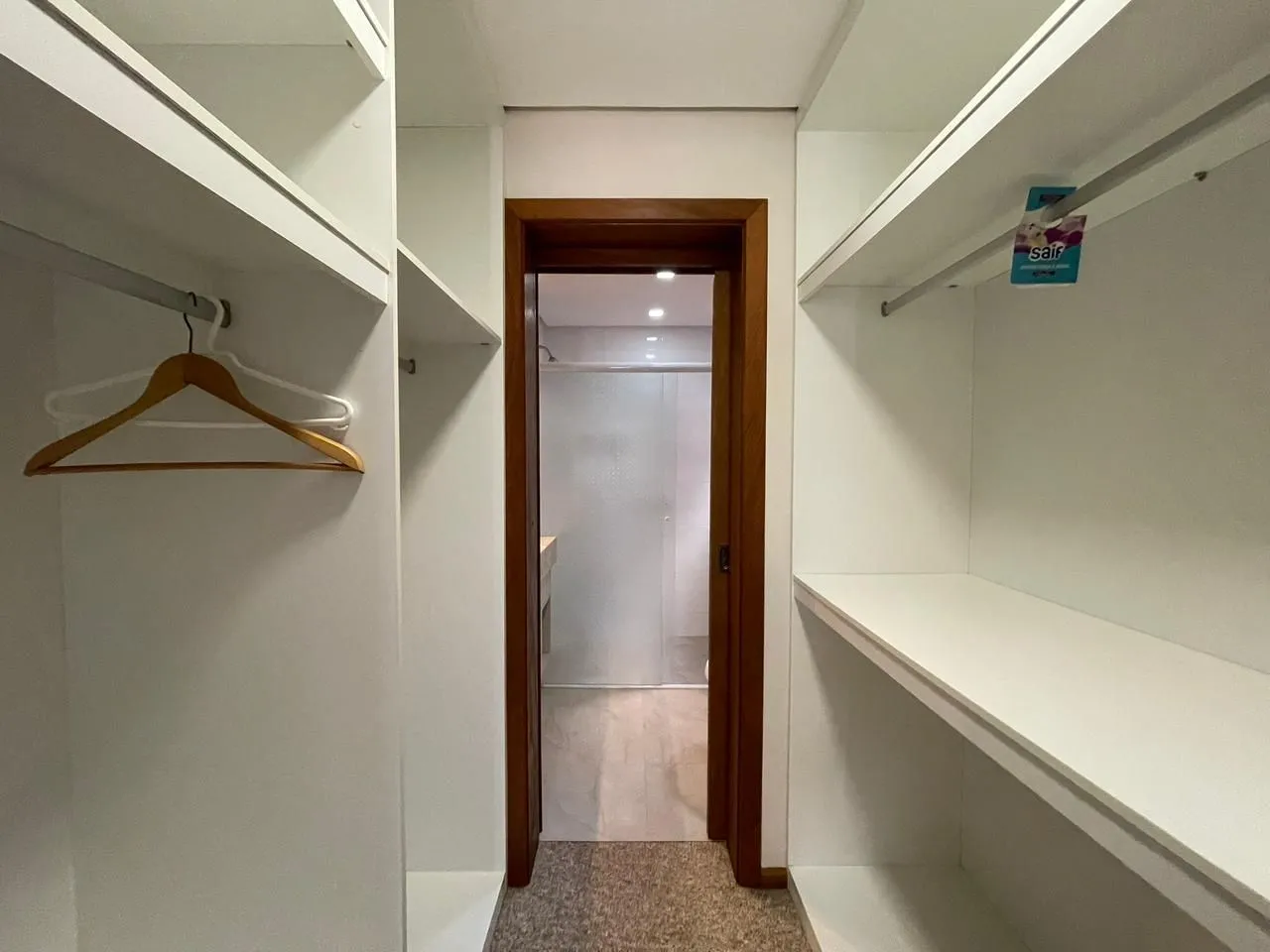 Imagem Casa à venda em Canela, com 3 quartos, 238m2