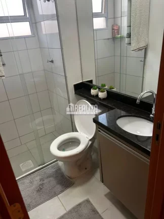 Imagem Apartamento de 2 dormitórios no Condomínio Residencial Turim, no bairro Recreio dos Bandeirantes, Uberaba - Excelente oportunidade!