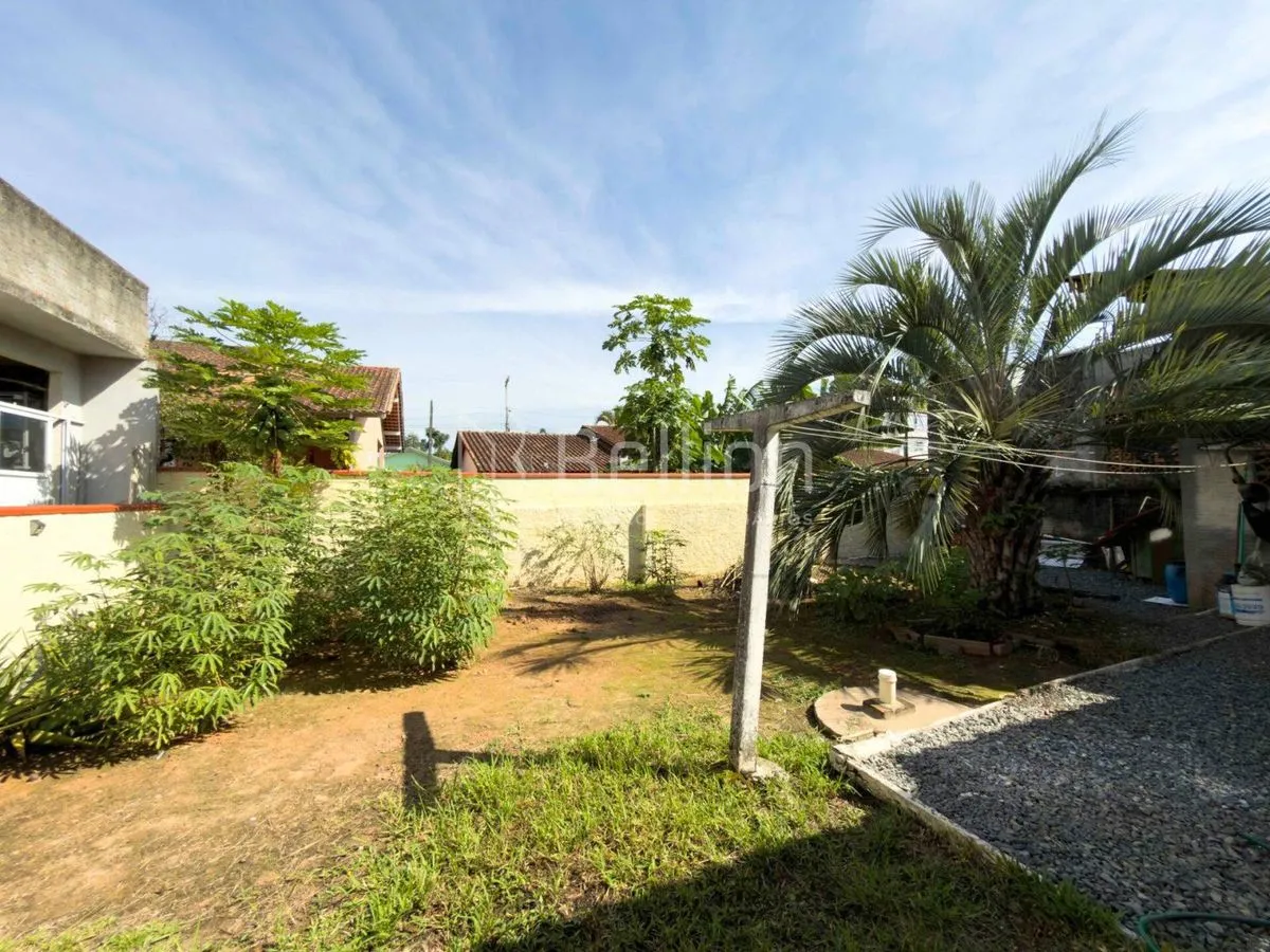 Imagem Casa com 4 Quartos e Terreno de 360m² no bairro do Sol em Indaial com fácil acesso para Blumenau!