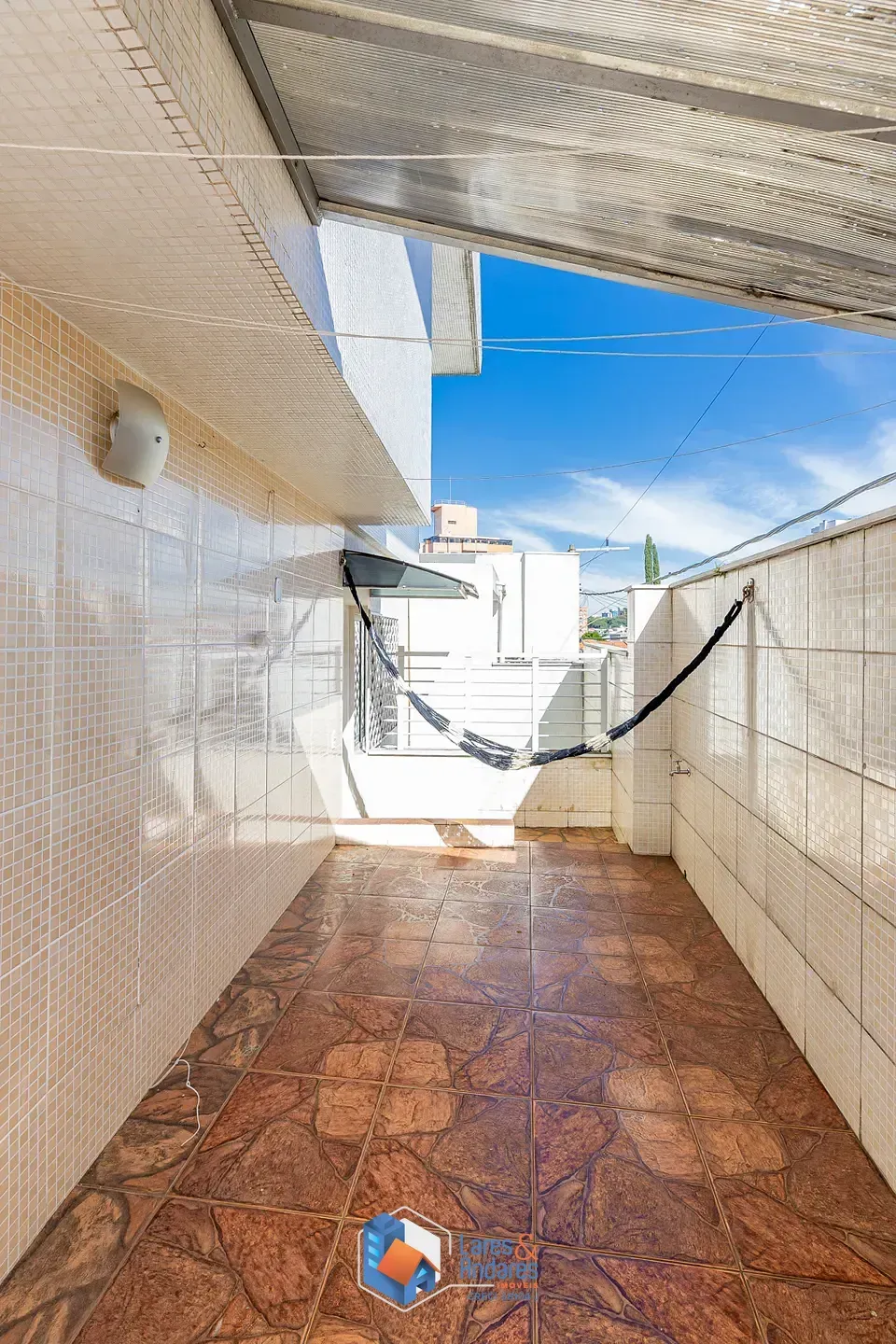 Imagem Casa para venda em Mirandópolis com 3 quartos, 212m²