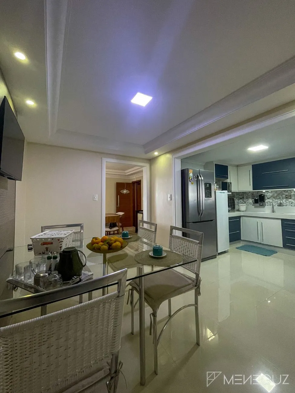 Imagem Apartamento de 03 quartos mais DCE completa na praia do morro de frente!