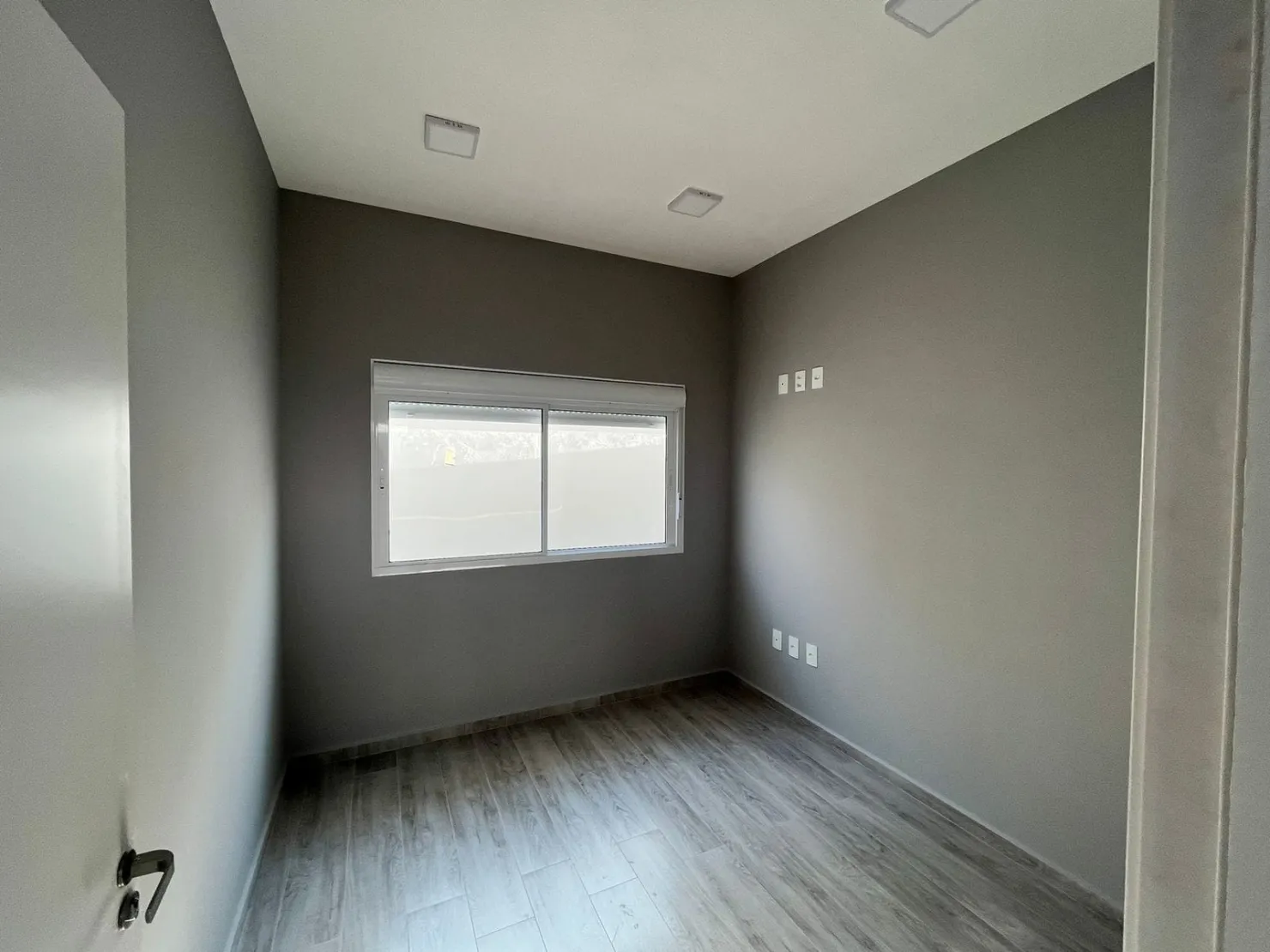 Imagem Casa à venda 3 Quartos, 1 Suite, 2 Vagas, 250M², Caçapava Velha, Caçapava - SP | Condomínio Reserva do Vale